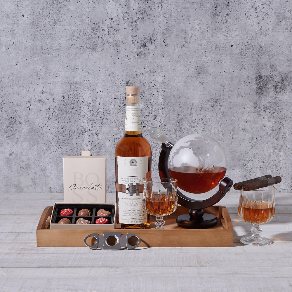 Liquor & Leisure Gift Set