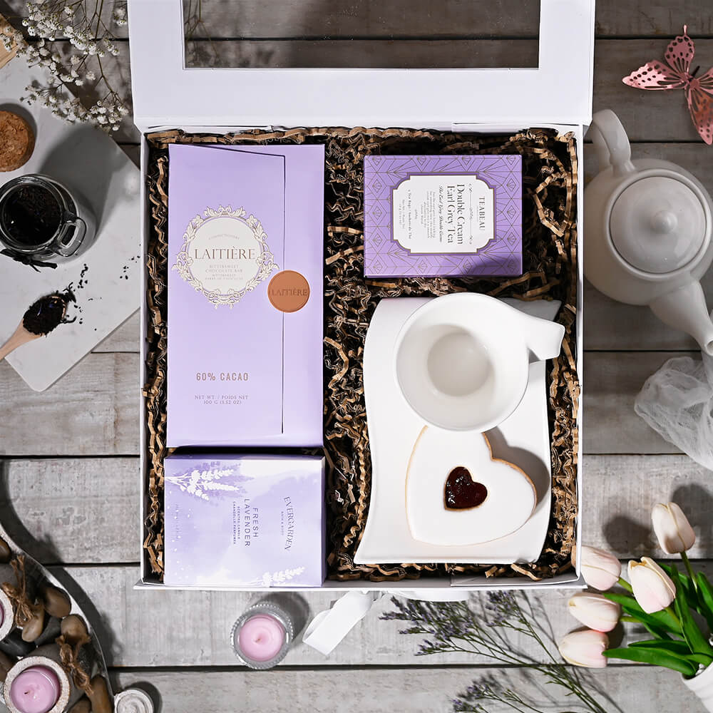 Lovely Mother’s Day Gift Box